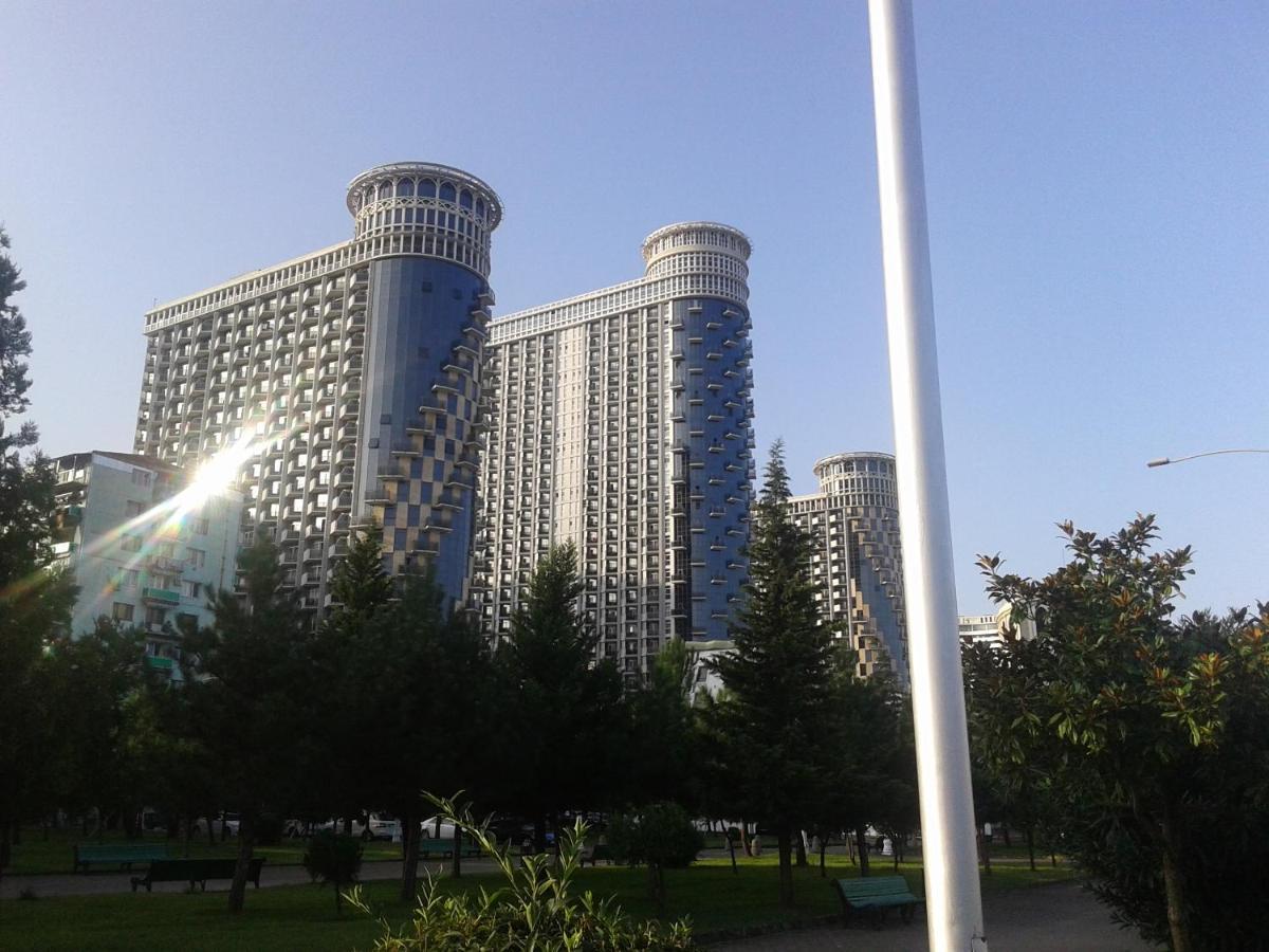 Ferienwohnung Batumi Orbi Sea Tawer Exterior foto